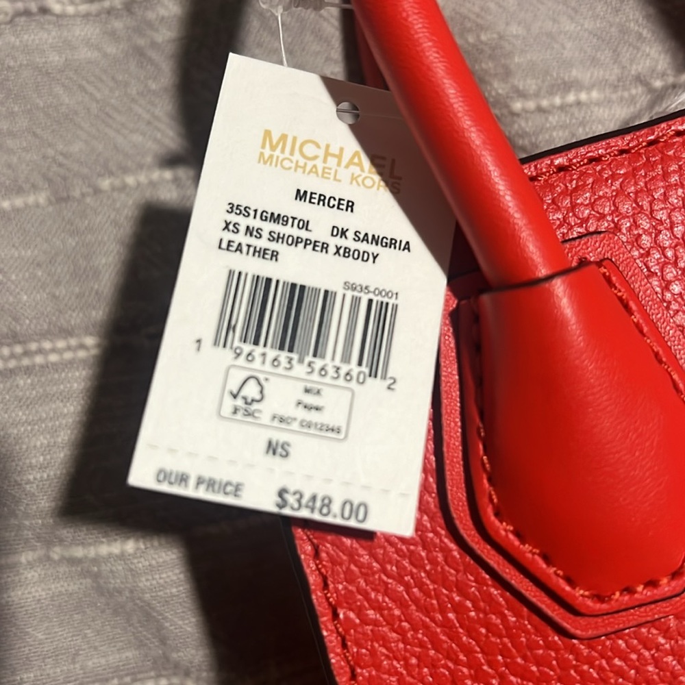 Mk❣️ - Picture 3 of 5